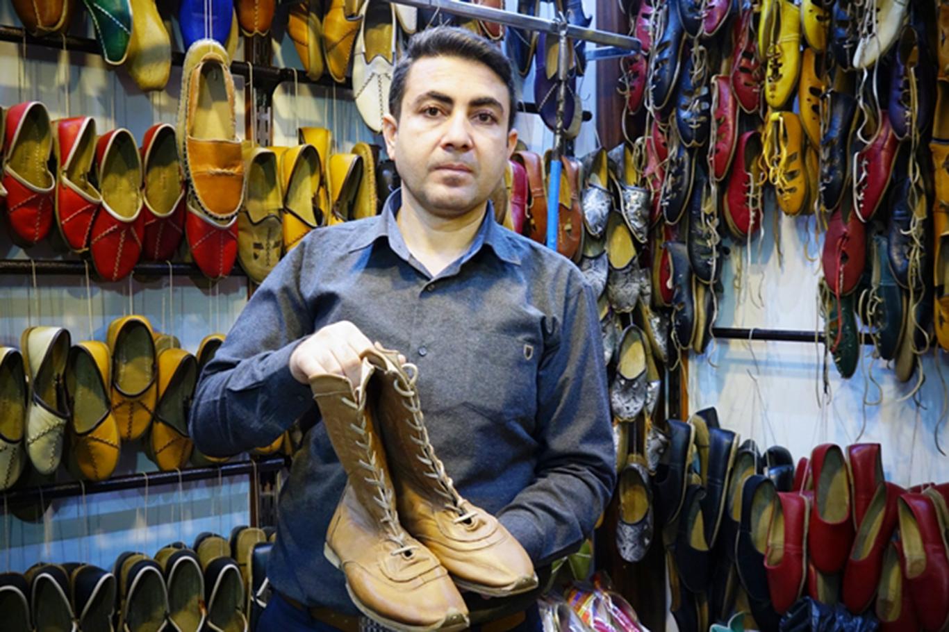 Yemeni ayakkabıların kışlık modellerini geliştirdi